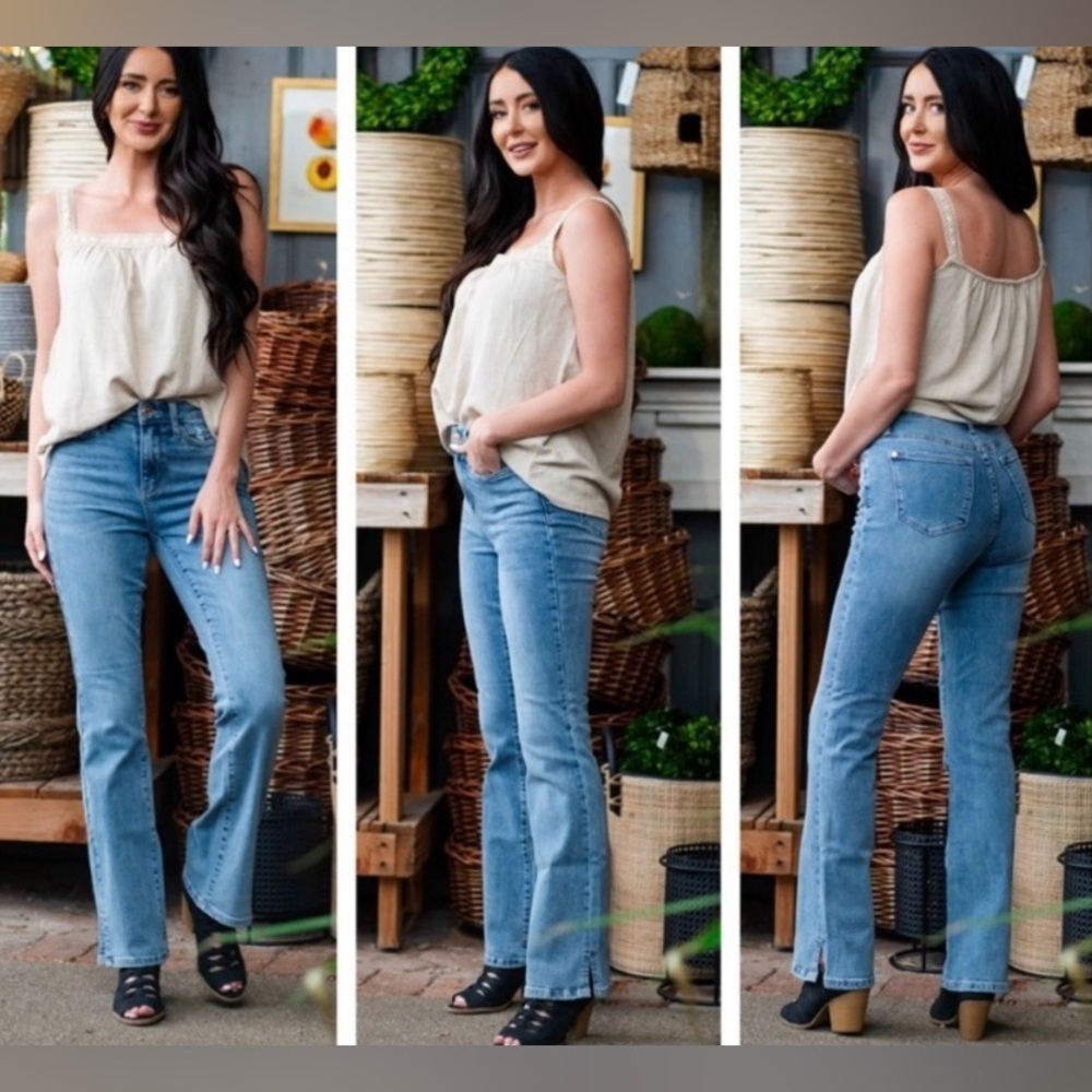 NEW SIZE 11 JUDY BLUE HIGH WAIST SLIM  BOOT CUT JEANS WITH SLIT HEM